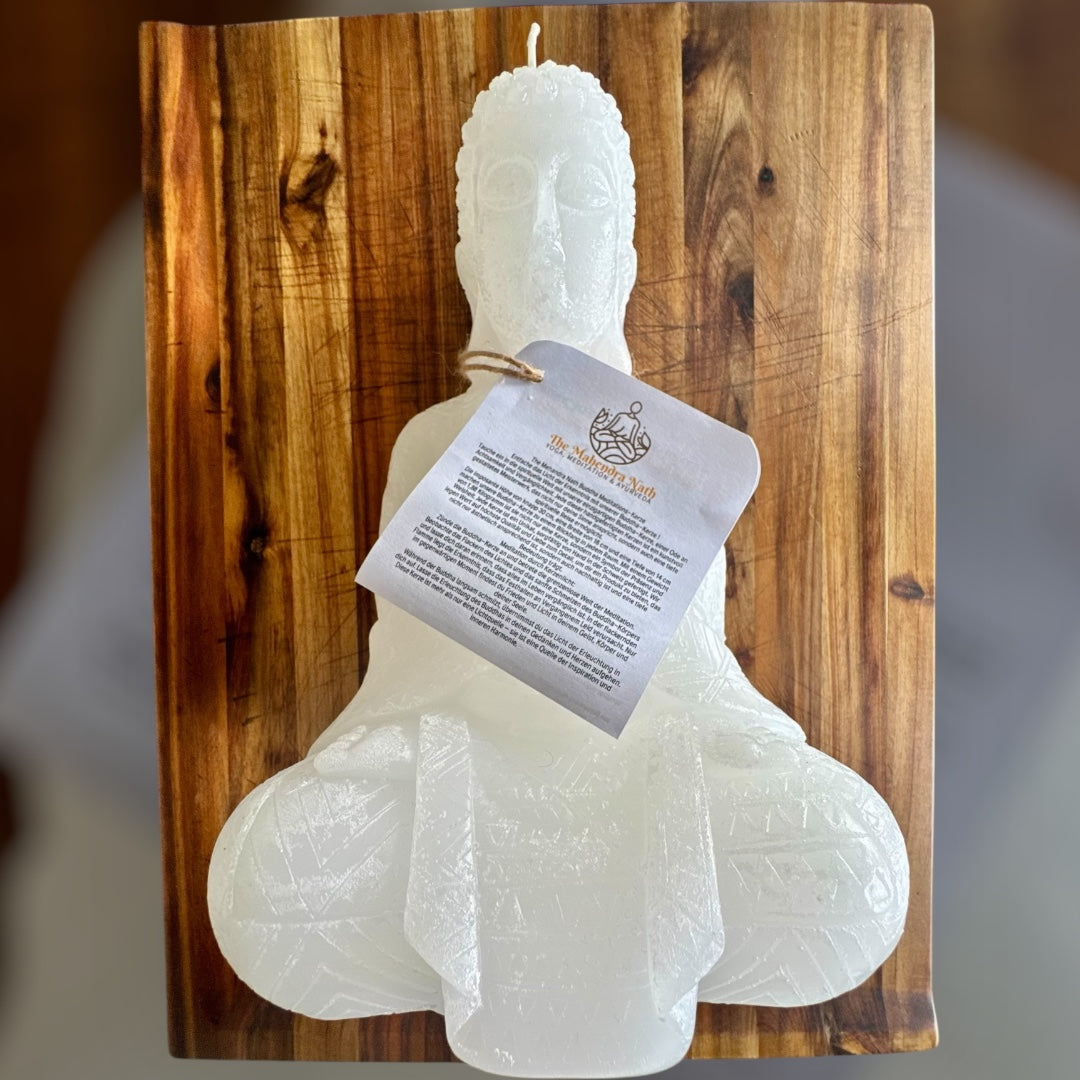 The Mahendra Nath "Buddha-Kerze"  Einzelstück No. 001/001:  Farbe weiss ohne Kräuter